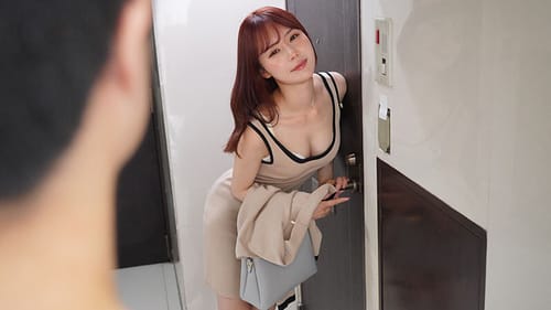 SONE-523 Ngày nào đi làm tôi cũng nhìn thấy khu vé của cô hàng xóm say xỉn